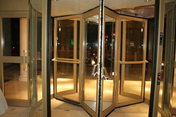 ホテル Luxurious タラズ エクステリア 写真