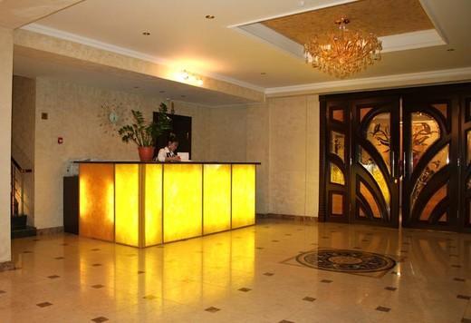 ホテル Luxurious タラズ エクステリア 写真